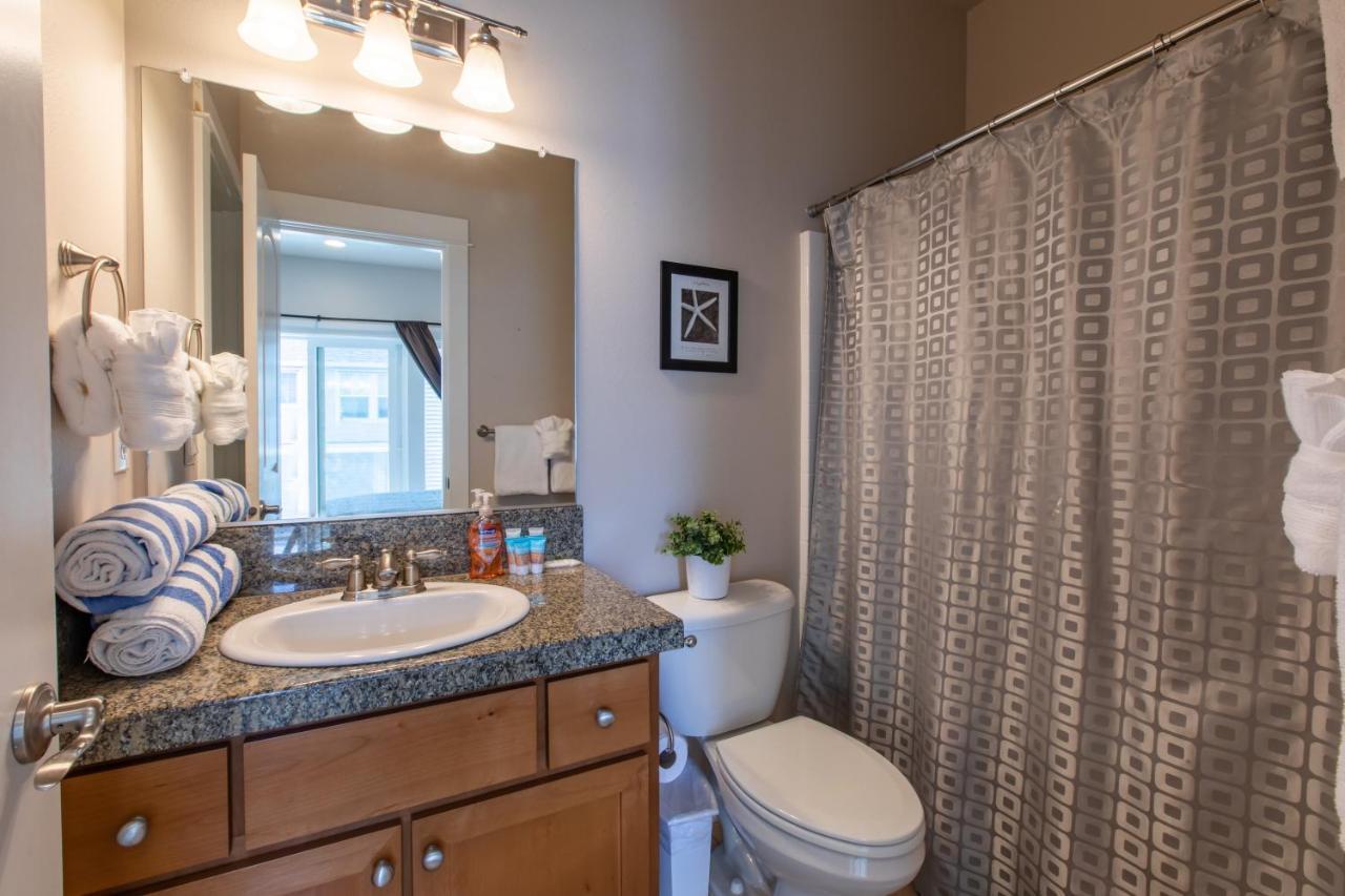 Rockaway Beach Vibes,Waterfront Oceanfront Rockaway Beach House Near Downtown,Wifi, Washer Dryer Buitenkant foto