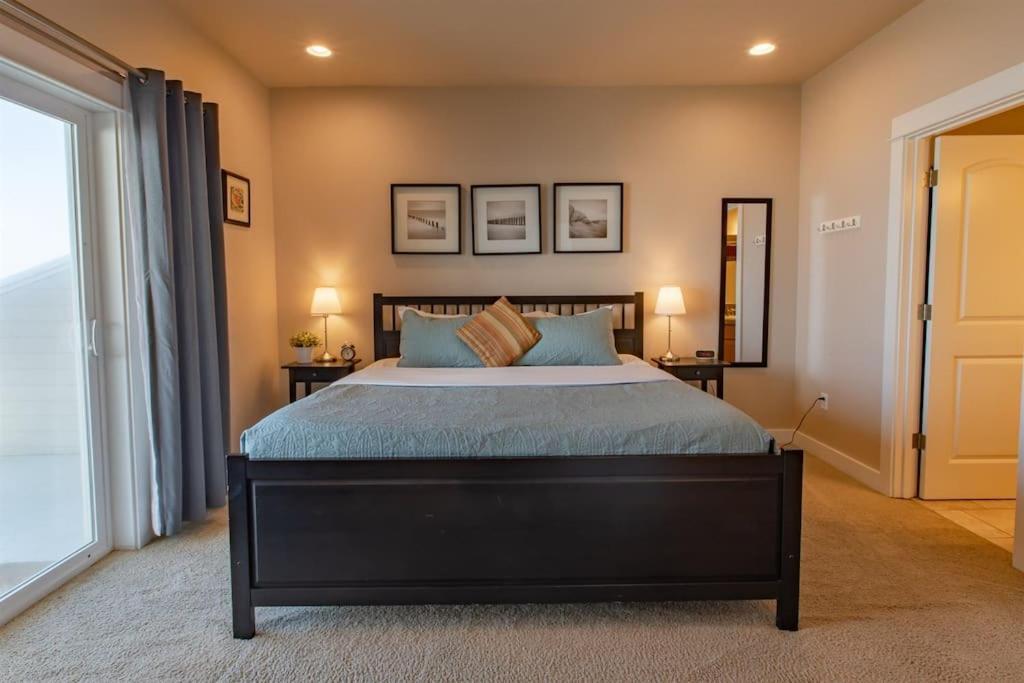 Rockaway Beach Vibes,Waterfront Oceanfront Rockaway Beach House Near Downtown,Wifi, Washer Dryer Buitenkant foto