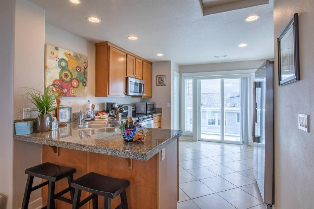 Rockaway Beach Vibes,Waterfront Oceanfront Rockaway Beach House Near Downtown,Wifi, Washer Dryer Buitenkant foto